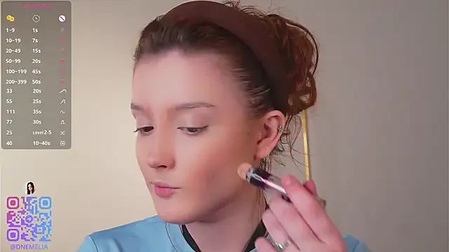 AmelieSeductress — lick my fingers