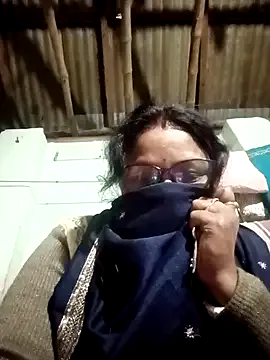 Anushka096 — Freechat on StripChat