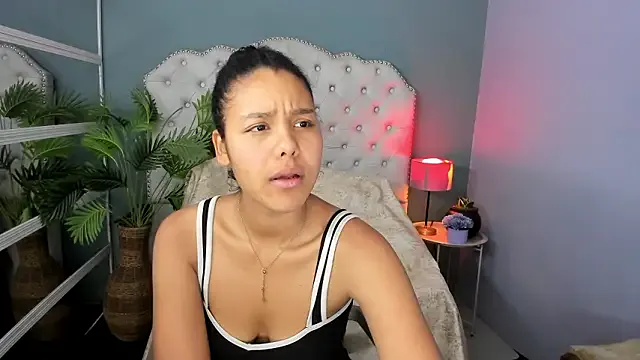 StripChat AriaVega is Freechat AriaVega — CONTROL MY TOYS x3min