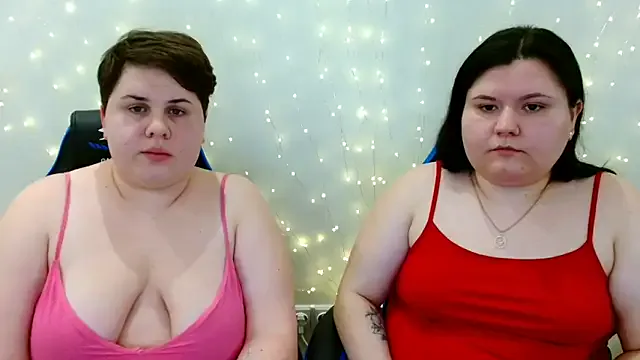 StripChat BeckyAndHellen is Freechat BeckyAndHellen — Hot kiss and lick big boobs
