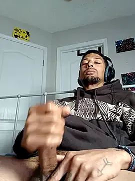 BigPrettyDick777 — Long Streams!