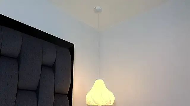 Calipso_Parisi — vibrate my new toy 20 secons