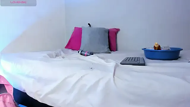 StripChat CarolinaGomez_ is Freechat CarolinaGomez_ — BOOBJOB+ OIL