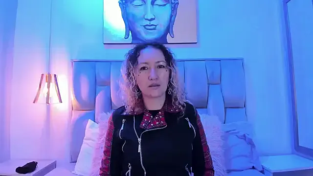 Charlotte-Sweet- — Bounce Ass