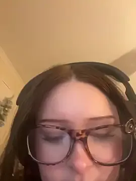 cherryrosealiee — flash boobs