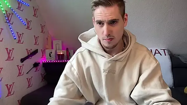 StripChat Cookieboy88 is Freechat Cookieboy88 — For DOGGY VIBE