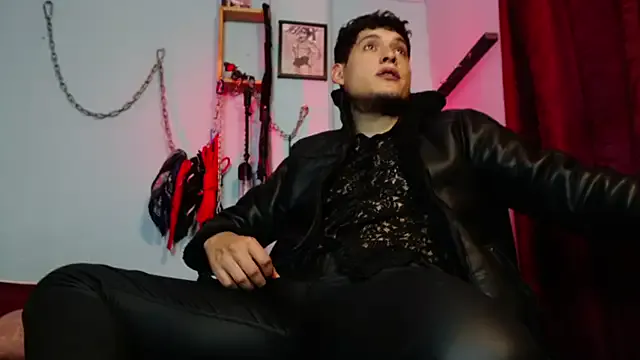 dom2travelersss — Leather,horny and naugthy.Get wet withme