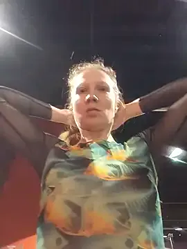 StripChat Exhibitionsplit is Freechat Exhibitionsplit — MAKE ME Cum RUNNING SQUIRT