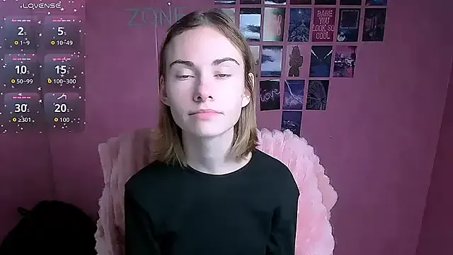 StripChat Fiona_Night is Private Fiona_Night — put on a robe and sit in it for 20 minut