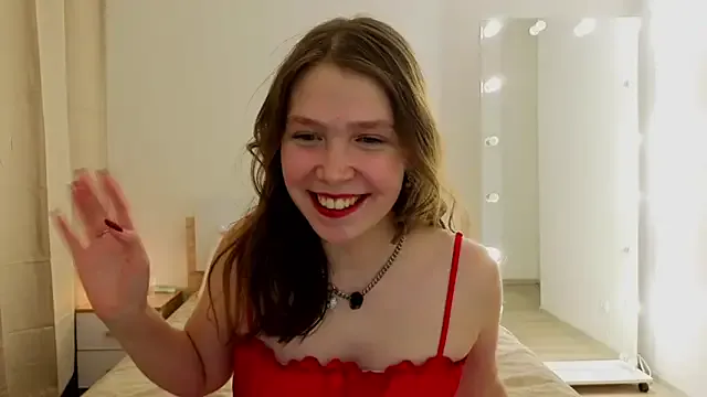 StripChat flowernnet is Freechat flowernnet — show my outfit