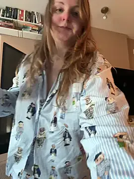 GingerSnap33 — Tease my tits