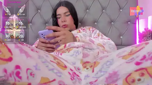 Giorgina_Parado — STRONG VIBRATION IN MY ASS.. VERY CUM NW