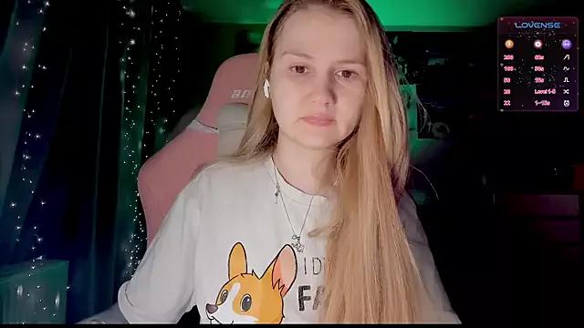 GoodWitch_ on StripChat 