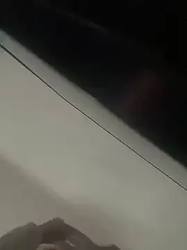 StripChat hazel_wood21 is Freechat hazel_wood21 — top off