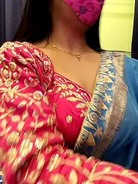hot_Oliviaa — Remove saree