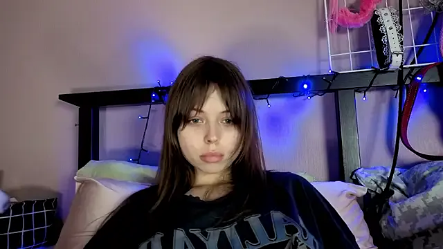 StripChat hype_meal_home is Freechat hype_meal_home — SPH & JOI. Stripping socks slowly