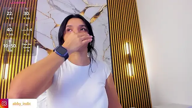 indi_catalina — Extreme Squirt & Booty Shake