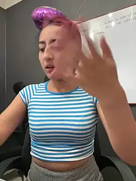 JuliethaDemon_ —  Show Boobs 