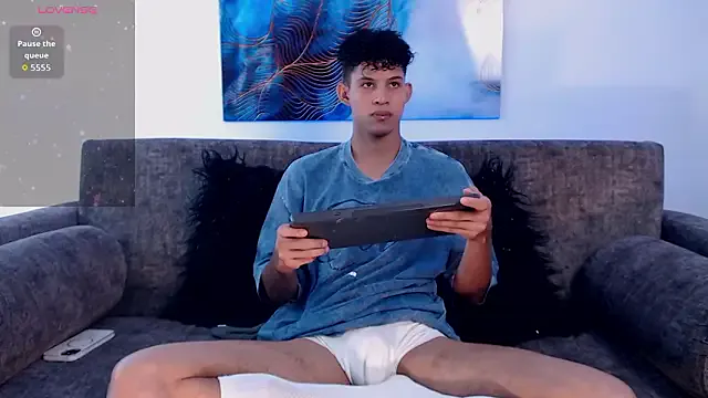 StripChat KamiSuarez is Freechat KamiSuarez — Cumshow