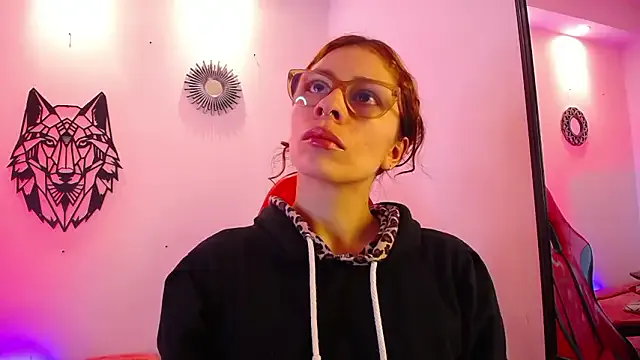 Katy_Van — Oil on tits and bounce