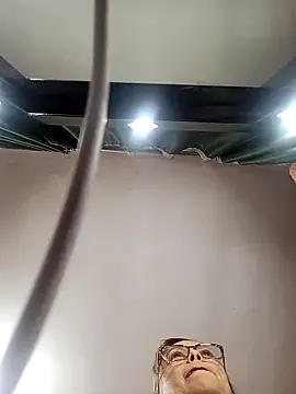 StripChat Lady_16 is Freechat Lady_16 — Todqay, help us with TK to give a school