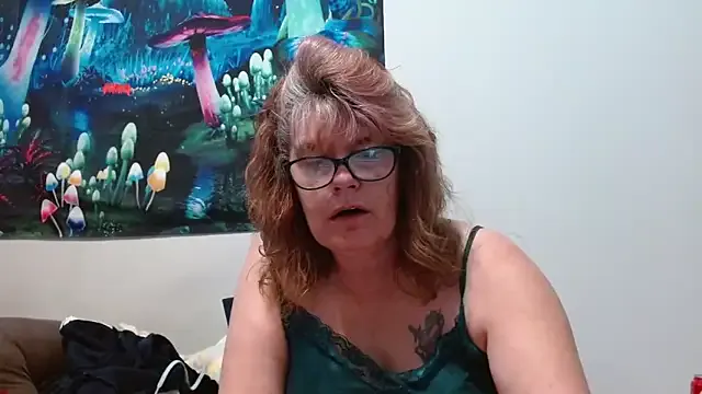 ladylavende3 — PUSSY PLAY!!!!