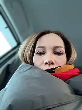 LavenderHot — Show boobs