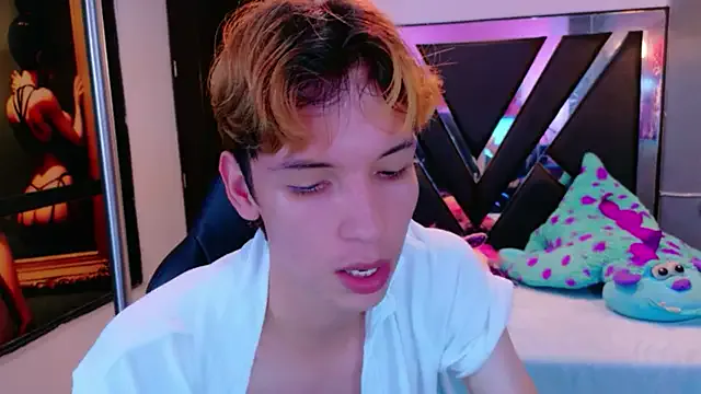 StripChat Liam_Green1 is Freechat Liam_Green1 — Freechat on StripChat