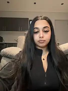 LilMisIndianx