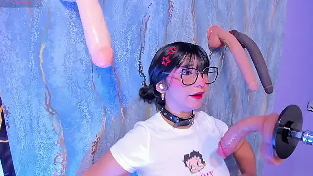 StripChat linda_sofi__ is Freechat linda_sofi__ — Remove Bra x 5 min