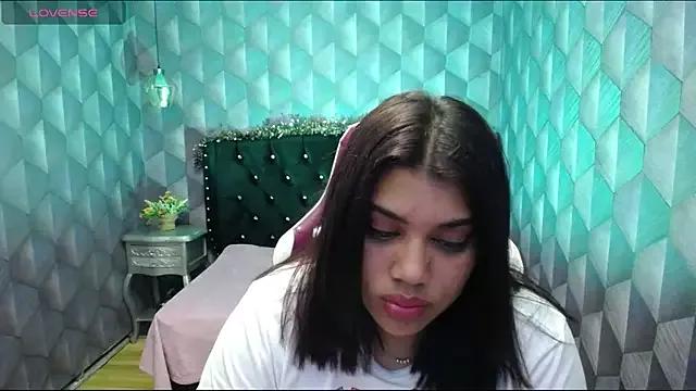 LindaBreeS on StripChat 