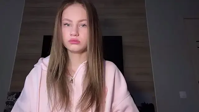 lisa_montana — I'll run my hand over my shoulder