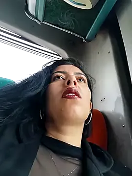 StripChat Luianna is Freechat Luianna — Turn me on