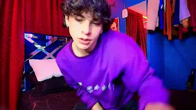 Luke_Howland — Freechat on StripChat