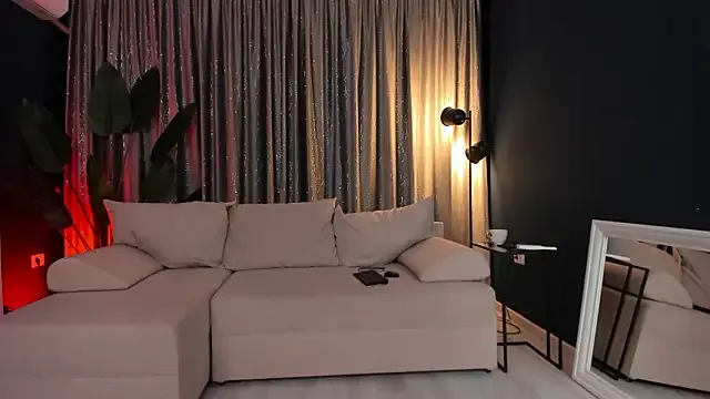 StripChat LunaMuze is Freechat LunaMuze — Make my pussy scream