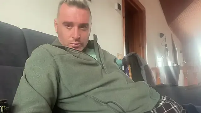 StripChat marcovik1 is Freechat marcovik1 — sega e cum