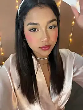 Mariangel_11 — Freechat on StripChat