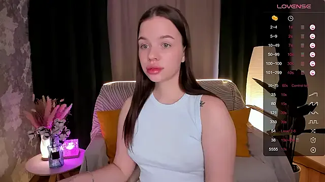 StripChat marydreams_ is Freechat marydreams_ — Red lipstick seduction