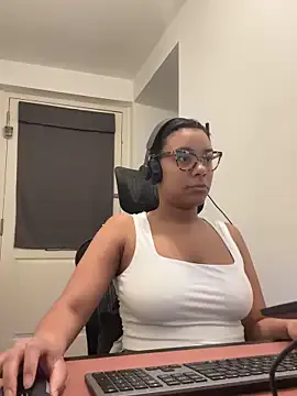 Melia_Rayne — Work naked