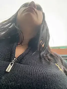 Mila_LS — show deep Throat