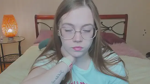 StripChat miya_soft is Freechat miya_soft — topless 10 minutes