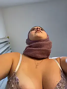 naughty__angel — Make me orgasm until my legs shake!