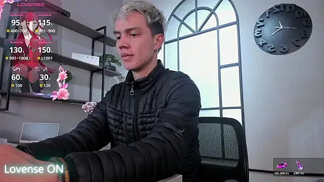 StripChat nicktorn is Freechat nicktorn — wet shirt