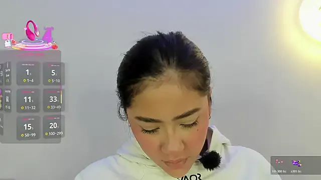 nicolle_pierce — POV BLOWJOB + CUM ON MY MOUTH