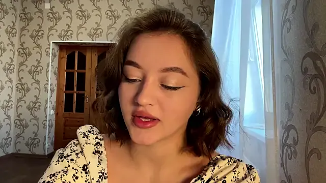 StripChat Niel_Zxw is Freechat Niel_Zxw — Play with my shoulders