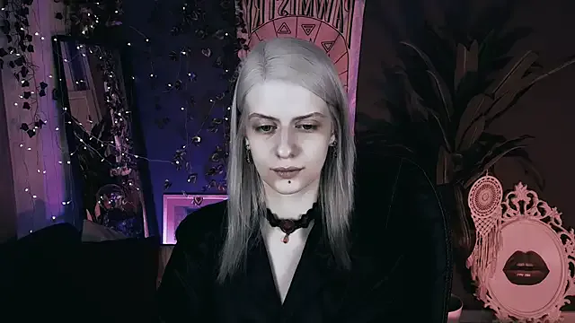 Noah_ElmerX — put a butt plug into my butt for you^^