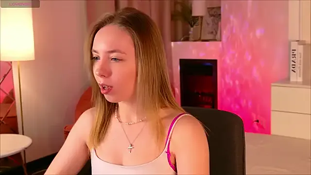 StripChat Nora_Miller is Freechat Nora_Miller — tease with breasts in a bra