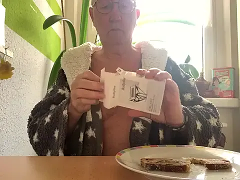 Nudelschwanz — Cum