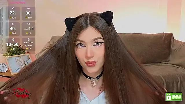 StripChat oliviaah_ is Freechat oliviaah_ — I'll show you my outfit! :)