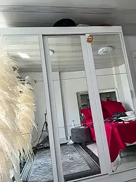 Paul22cm- — suck my balls